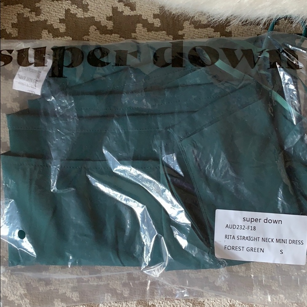 Superdown Rita Mini Dress - Picture 4 of 4